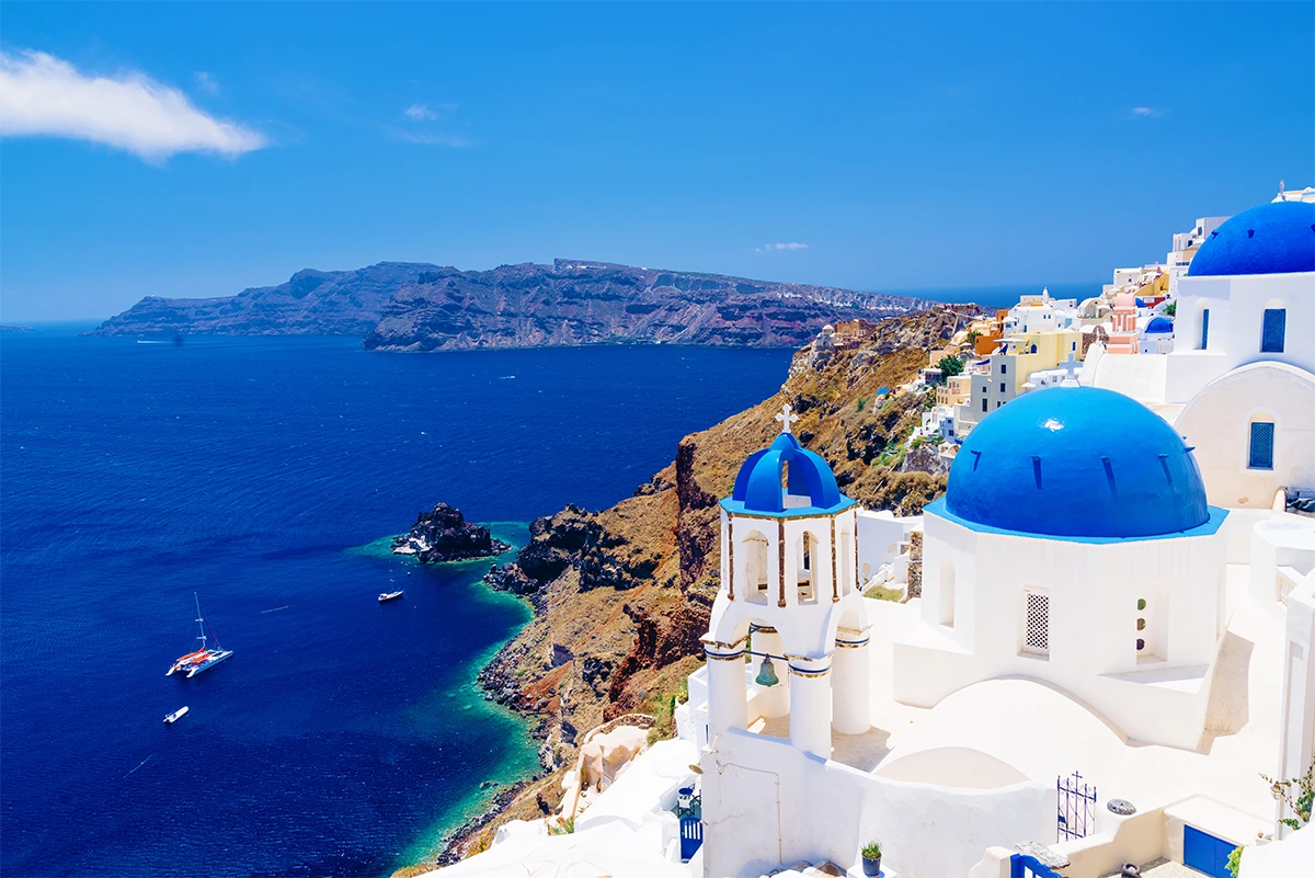 How to Charter a Private Yacht in Greece: A First-Timer’s Guide